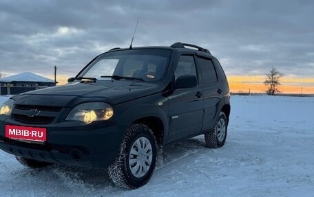 Chevrolet Niva I рестайлинг, 2013 год, 520 000 рублей, 16 фотография