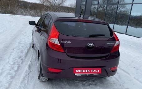 Hyundai Solaris II рестайлинг, 2012 год, 890 000 рублей, 5 фотография