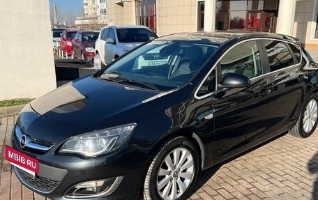 Opel Astra J, 2015 год, 1 350 000 рублей, 4 фотография