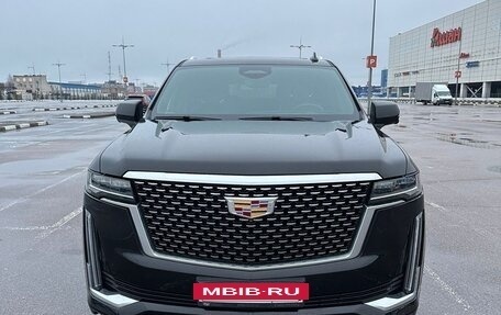 Cadillac Escalade V, 2021 год, 12 950 000 рублей, 2 фотография