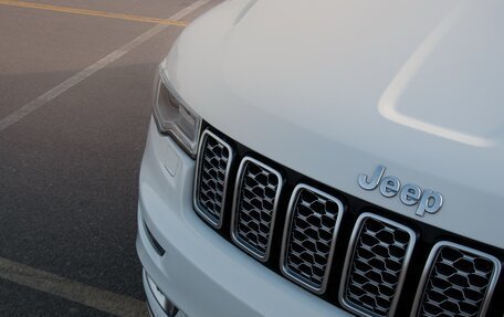 Jeep Grand Cherokee, 2019 год, 4 100 000 рублей, 8 фотография