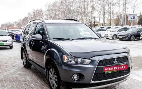 Mitsubishi Outlander III рестайлинг 3, 2011 год, 1 136 000 рублей, 7 фотография