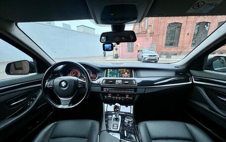 BMW 5 серия, 2016 год, 2 850 000 рублей, 9 фотография