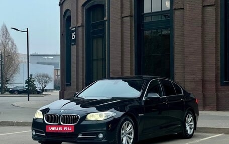 BMW 5 серия, 2016 год, 2 850 000 рублей, 3 фотография