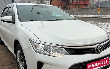 Toyota Camry, 2017 год, 2 500 000 рублей, 2 фотография