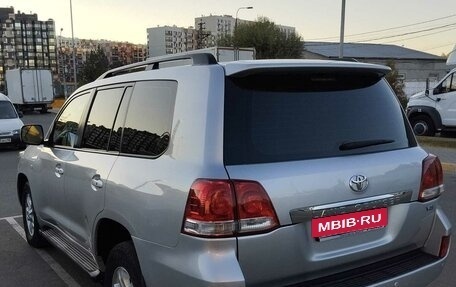 Toyota Land Cruiser 200, 2008 год, 2 570 000 рублей, 13 фотография