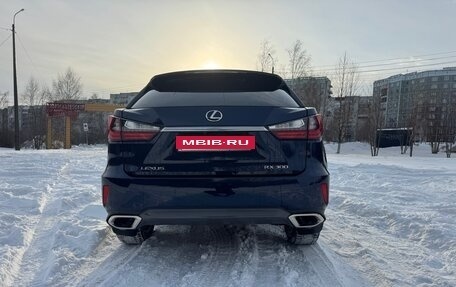 Lexus RX IV рестайлинг, 2018 год, 4 650 000 рублей, 5 фотография