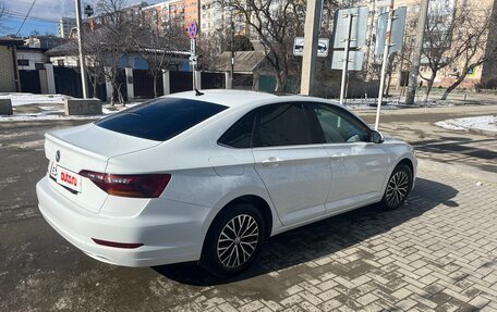 Volkswagen Jetta VII, 2019 год, 1 800 000 рублей, 3 фотография