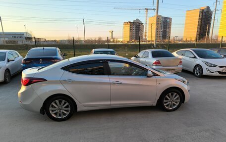 Hyundai Elantra V, 2015 год, 1 550 000 рублей, 4 фотография