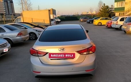 Hyundai Elantra V, 2015 год, 1 550 000 рублей, 6 фотография