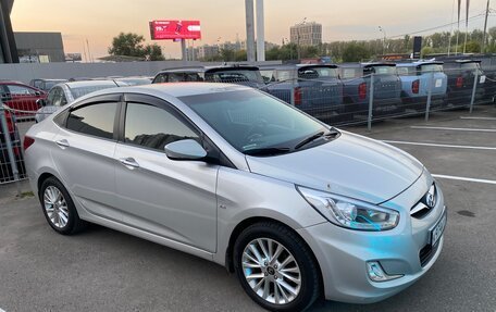 Hyundai Solaris II рестайлинг, 2012 год, 1 500 000 рублей, 7 фотография