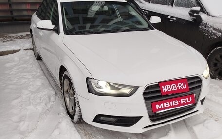 Audi A4, 2014 год, 1 500 000 рублей, 6 фотография