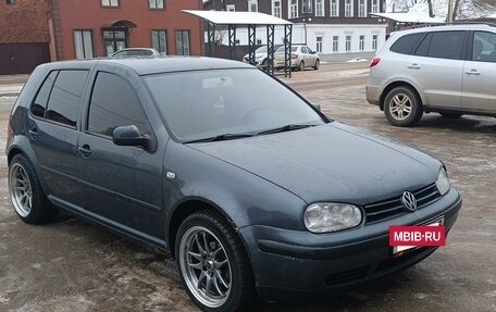 Volkswagen Golf IV, 2001 год, 550 000 рублей, 2 фотография