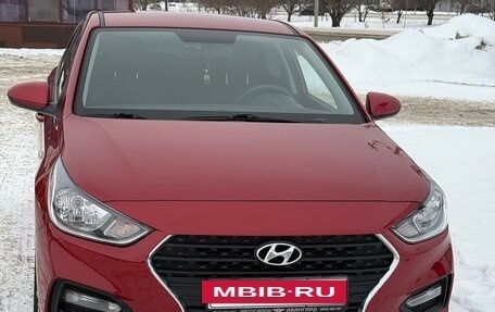 Hyundai Solaris II рестайлинг, 2020 год, 1 400 000 рублей, 3 фотография