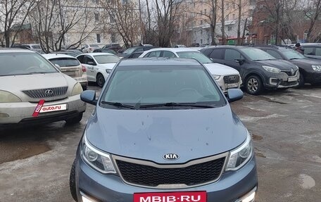 KIA Rio III рестайлинг, 2015 год, 860 000 рублей, 3 фотография