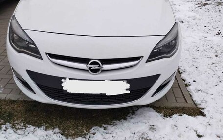 Opel Astra J, 2013 год, 960 000 рублей, 4 фотография