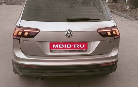 Volkswagen Tiguan II, 2020 год, 2 490 000 рублей, 4 фотография