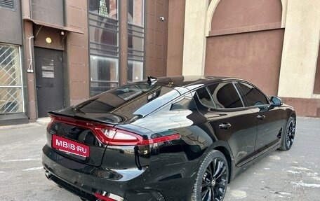 KIA Stinger I, 2018 год, 2 650 000 рублей, 6 фотография