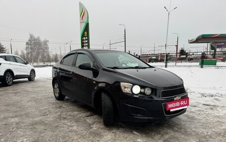 Chevrolet Aveo III, 2013 год, 700 000 рублей, 2 фотография