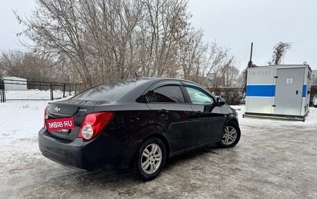 Chevrolet Aveo III, 2013 год, 700 000 рублей, 3 фотография