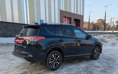 Toyota RAV4, 2018 год, 2 650 000 рублей, 7 фотография