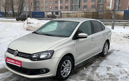 Volkswagen Polo VI (EU Market), 2011 год, 830 000 рублей, 1 фотография