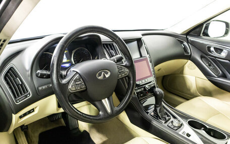 Infiniti Q50 I рестайлинг, 2015 год, 2 149 000 рублей, 11 фотография