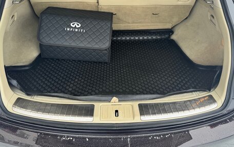 Infiniti FX II, 2009 год, 1 550 000 рублей, 28 фотография