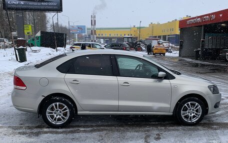 Volkswagen Polo VI (EU Market), 2011 год, 830 000 рублей, 4 фотография