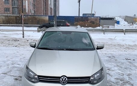 Volkswagen Polo VI (EU Market), 2011 год, 830 000 рублей, 3 фотография