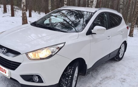 Hyundai ix35 I рестайлинг, 2012 год, 1 600 000 рублей, 2 фотография