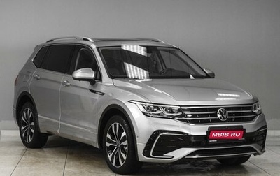 Volkswagen Tiguan II, 2021 год, 4 099 000 рублей, 1 фотография