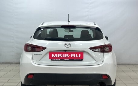 Mazda 3, 2015 год, 1 500 000 рублей, 6 фотография