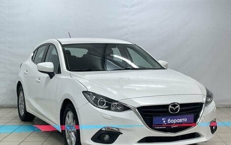 Mazda 3, 2015 год, 1 500 000 рублей, 2 фотография