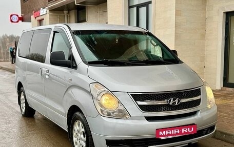 Hyundai Grand Starex Grand Starex I рестайлинг 2, 2009 год, 1 289 000 рублей, 2 фотография