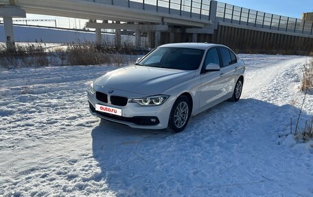 BMW 3 серия, 2017 год, 2 800 000 рублей, 3 фотография