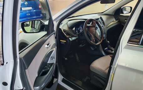 Hyundai Santa Fe III рестайлинг, 2016 год, 2 500 000 рублей, 2 фотография