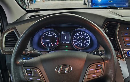 Hyundai Santa Fe III рестайлинг, 2016 год, 2 500 000 рублей, 10 фотография