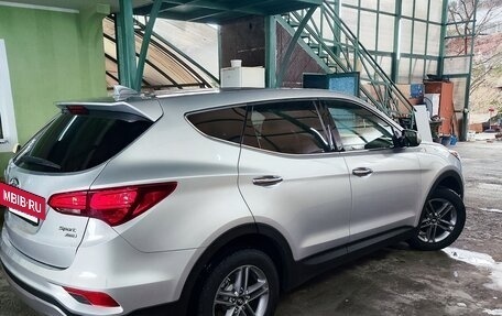 Hyundai Santa Fe III рестайлинг, 2016 год, 2 500 000 рублей, 14 фотография