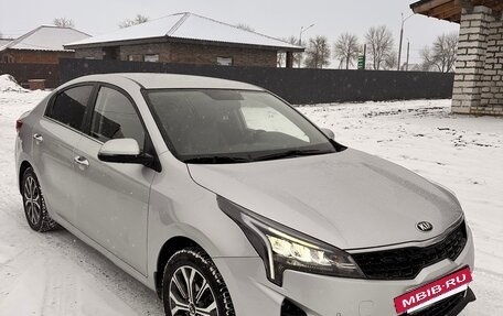 KIA Rio IV, 2021 год, 1 700 000 рублей, 5 фотография