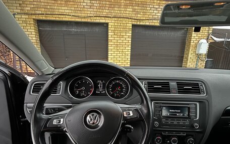 Volkswagen Jetta VI, 2016 год, 1 490 000 рублей, 12 фотография