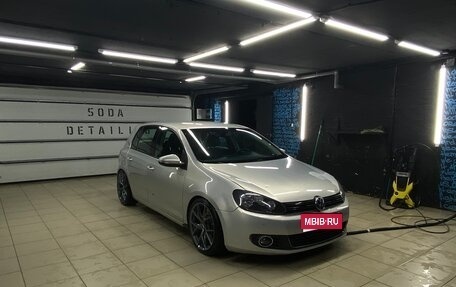 Volkswagen Golf VI, 2010 год, 1 200 000 рублей, 1 фотография