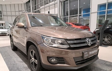 Volkswagen Tiguan I, 2014 год, 989 000 рублей, 3 фотография