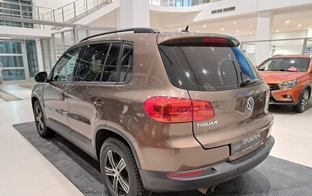 Volkswagen Tiguan I, 2014 год, 989 000 рублей, 7 фотография