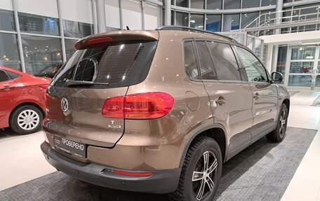 Volkswagen Tiguan I, 2014 год, 989 000 рублей, 5 фотография