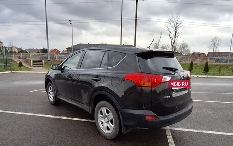 Toyota RAV4, 2014 год, 2 050 000 рублей, 2 фотография