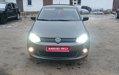 Volkswagen Polo VI (EU Market), 2014 год, 750 000 рублей, 1 фотография