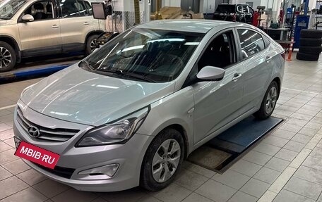 Hyundai Solaris II рестайлинг, 2016 год, 1 237 000 рублей, 4 фотография