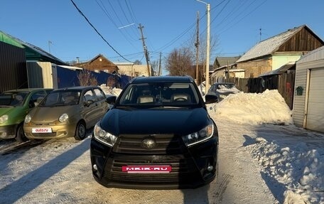 Toyota Highlander III, 2016 год, 3 375 000 рублей, 2 фотография