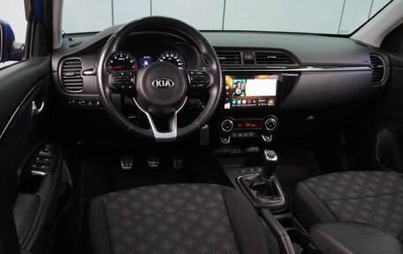 KIA Rio IV, 2017 год, 1 374 000 рублей, 6 фотография